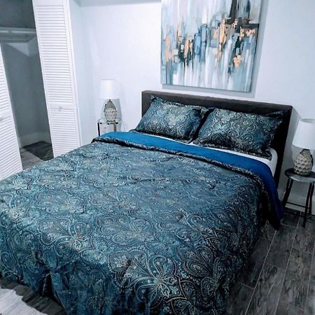 Luxurious 3 Bedroom Apt With A Beautiful Balcony Вашингтон Экстерьер фото